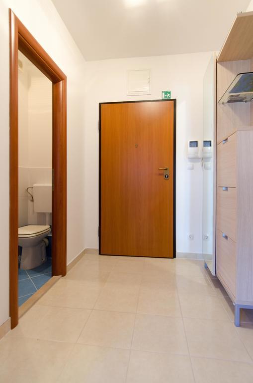 Deluxe Apartment Bagaric Trogir Ruang foto